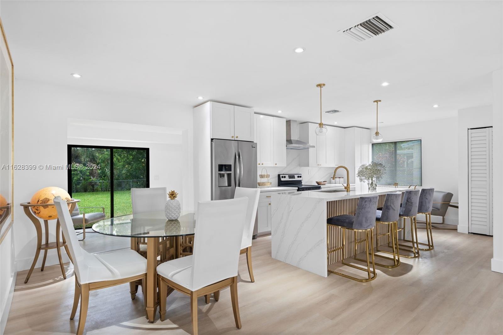 2121 NW 46th Ave