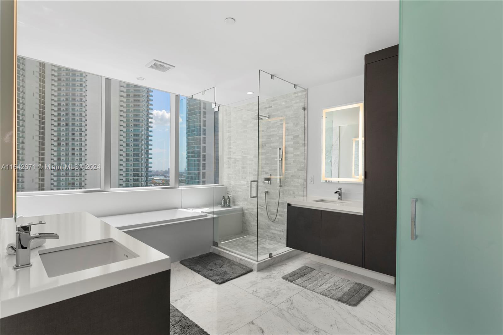 851 NE 1st Ave # 2401