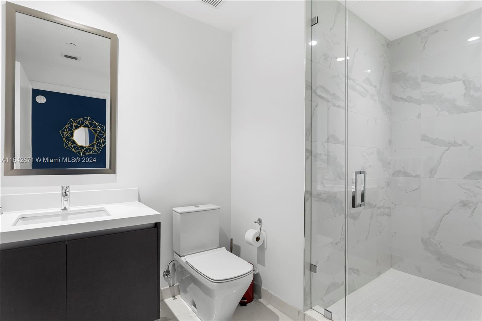 851 NE 1st Ave # 2401