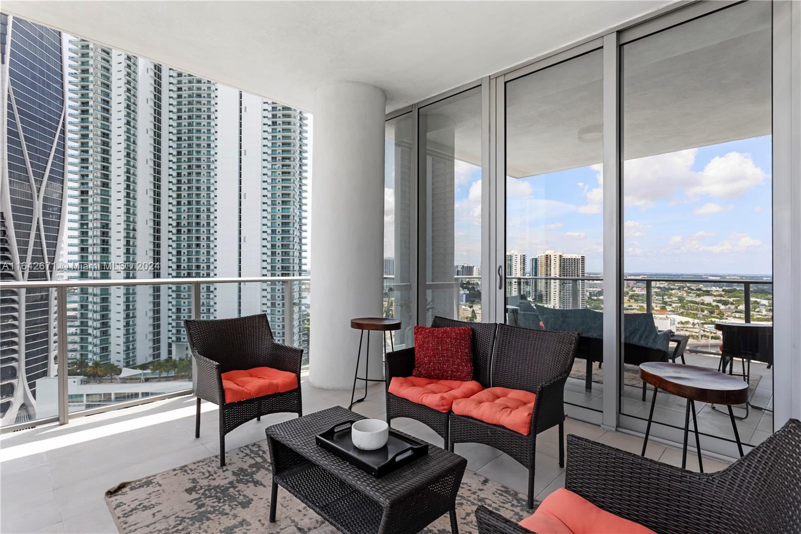 851 NE 1st Ave # 2401