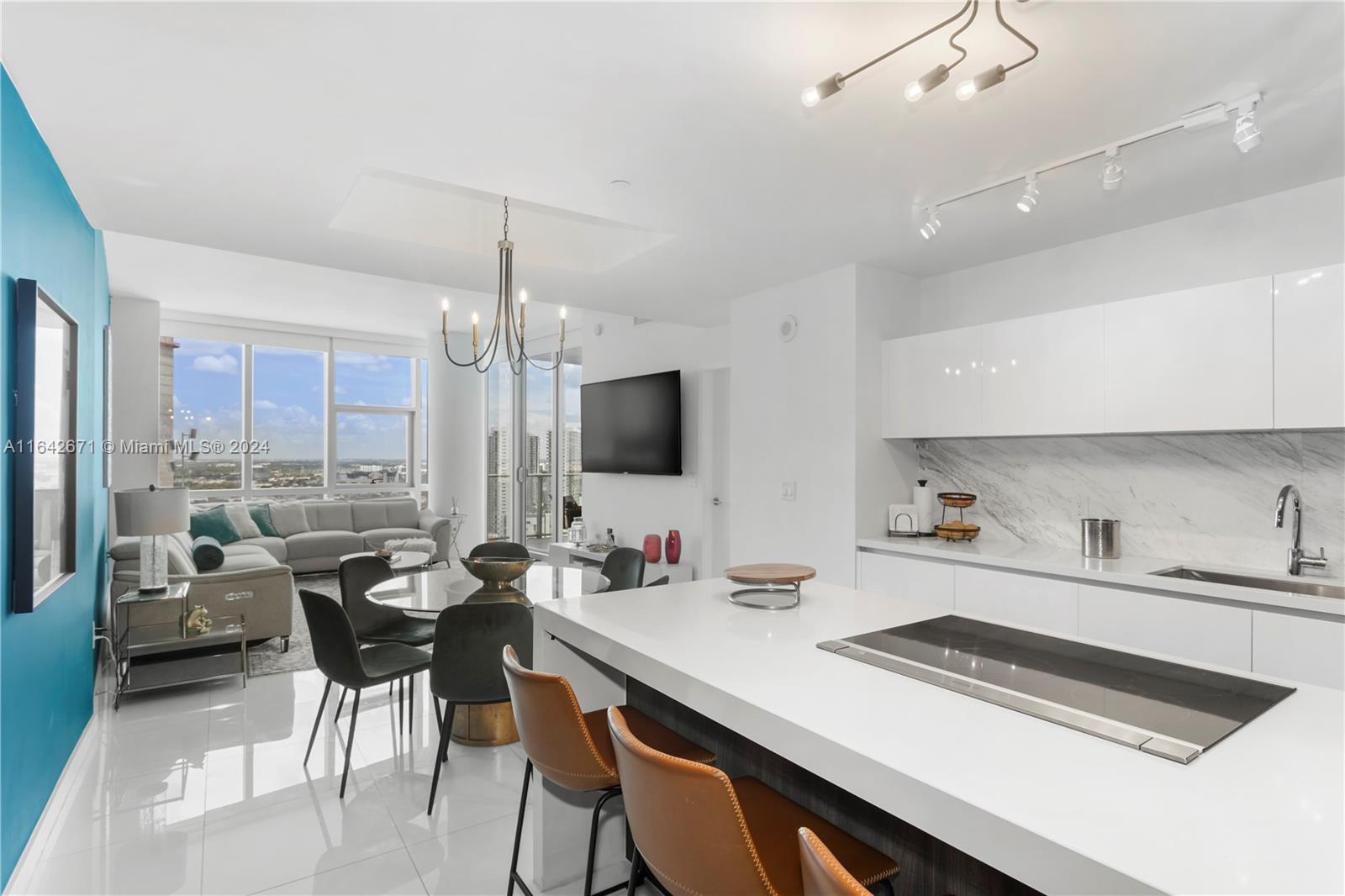 851 NE 1st Ave # 2401