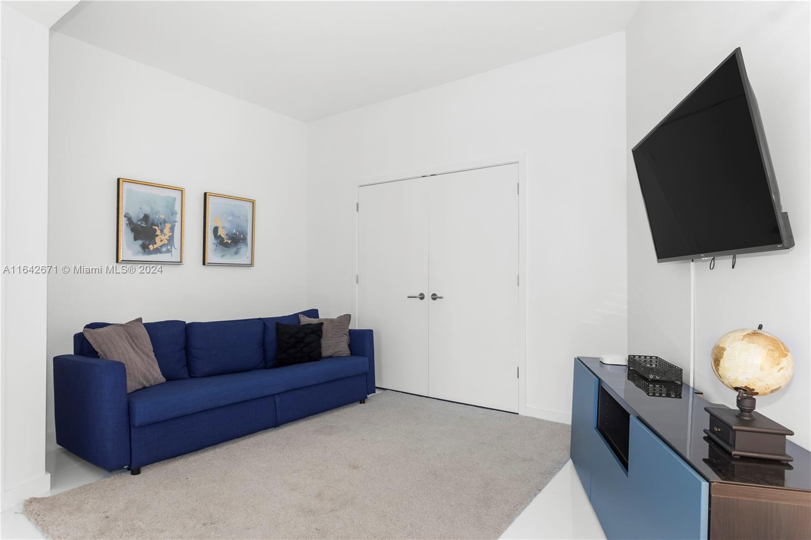851 NE 1st Ave # 2401
