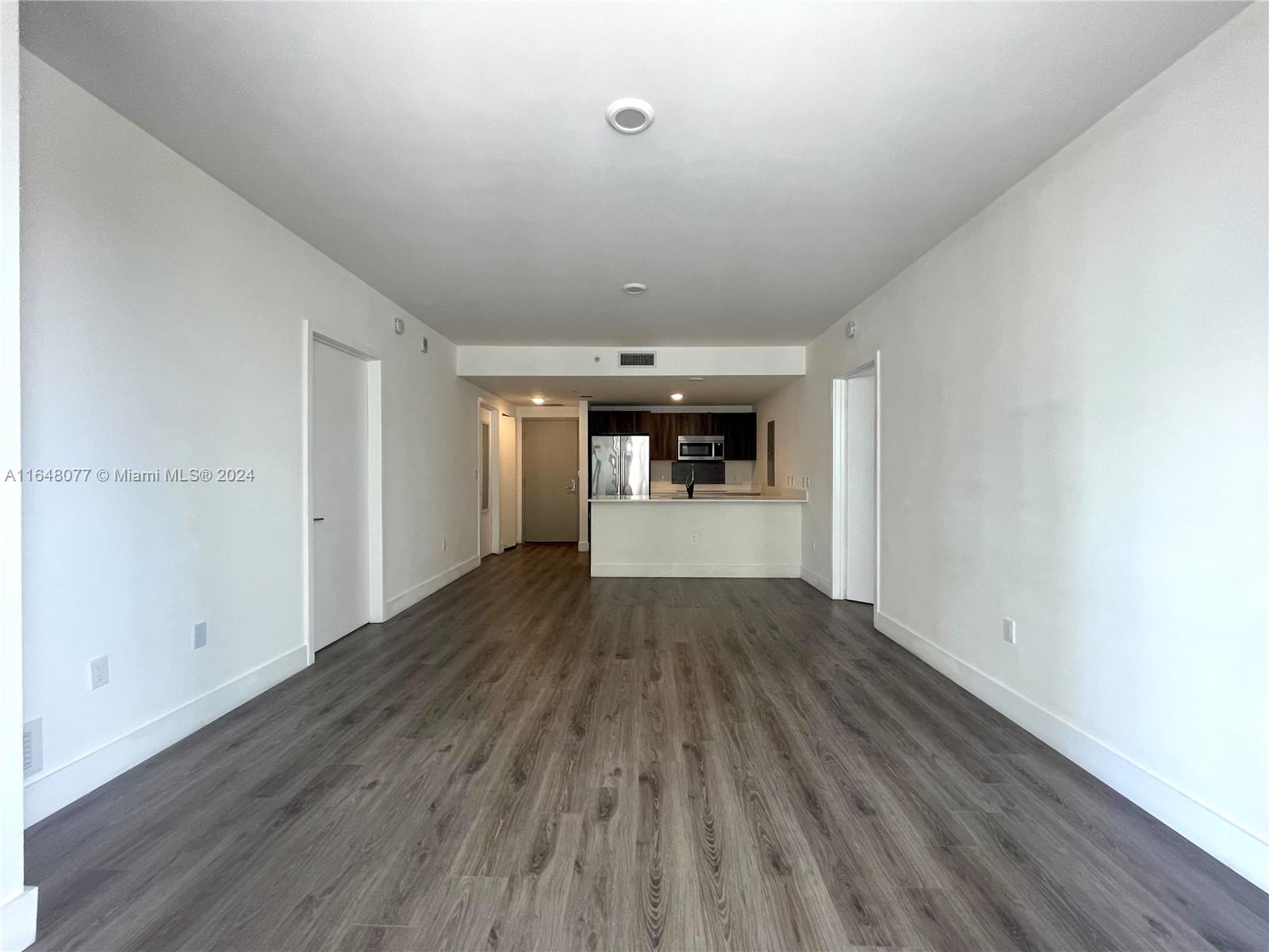 488 NE 18th St # 209