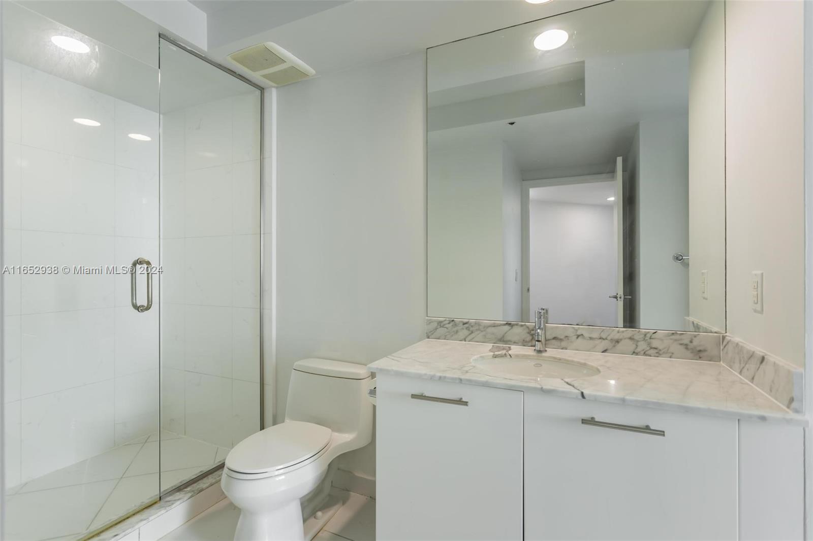 500 Brickell Ave # 3607