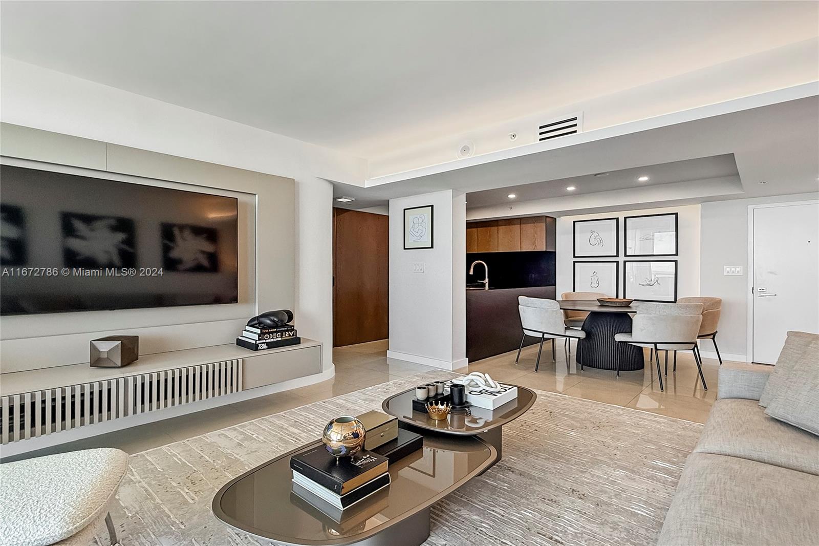 650 West Ave # 2610