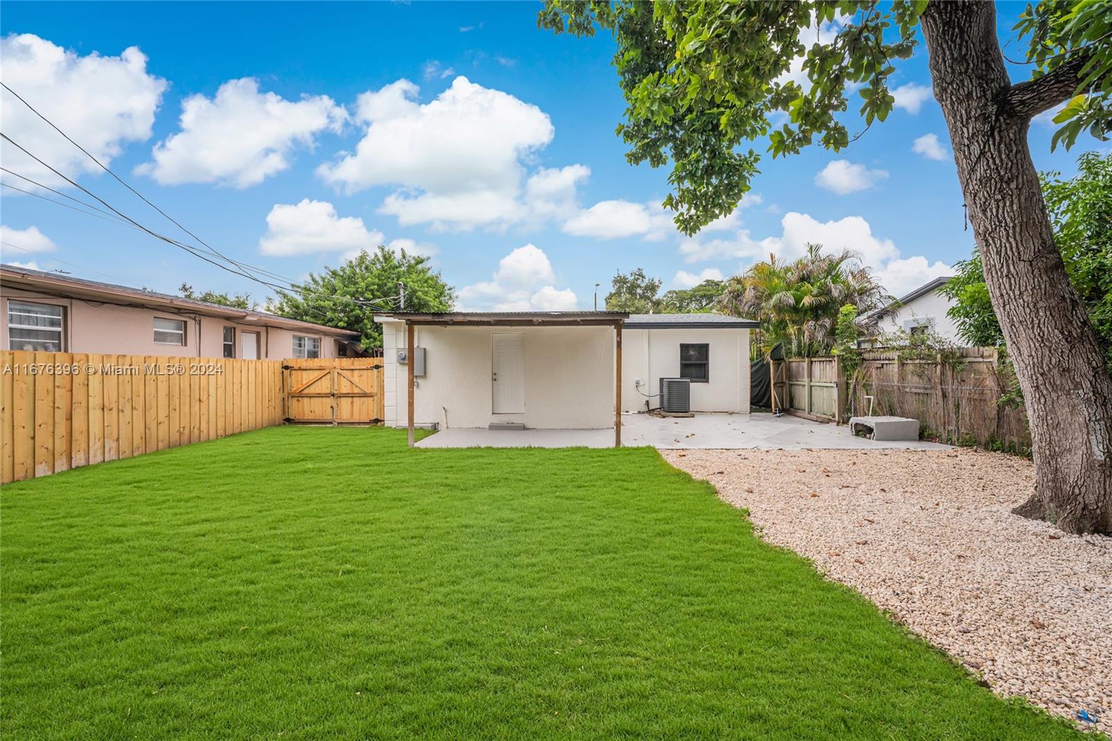 1740 NW 53rd St