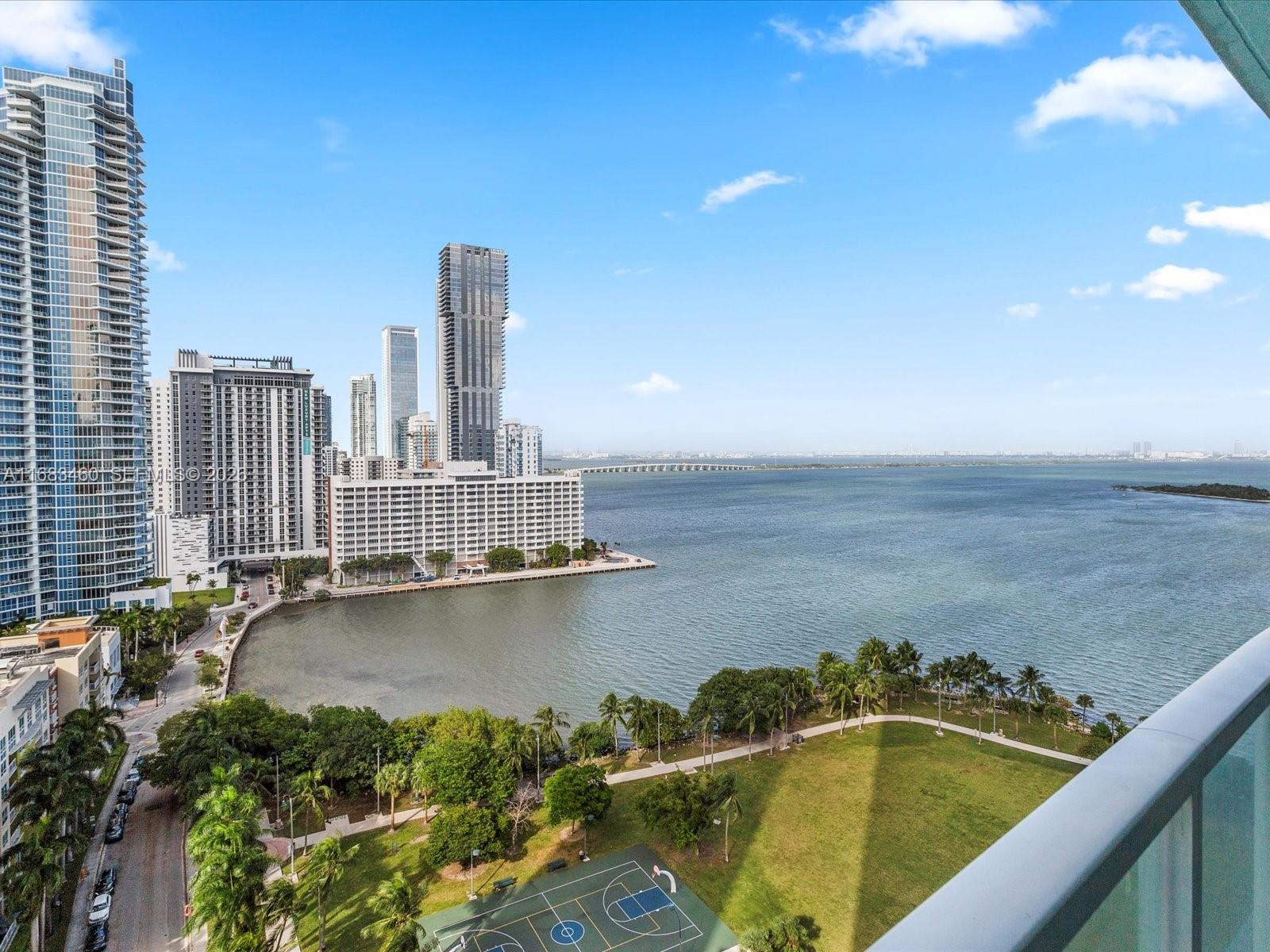 1900 N Bayshore Dr # 1704
