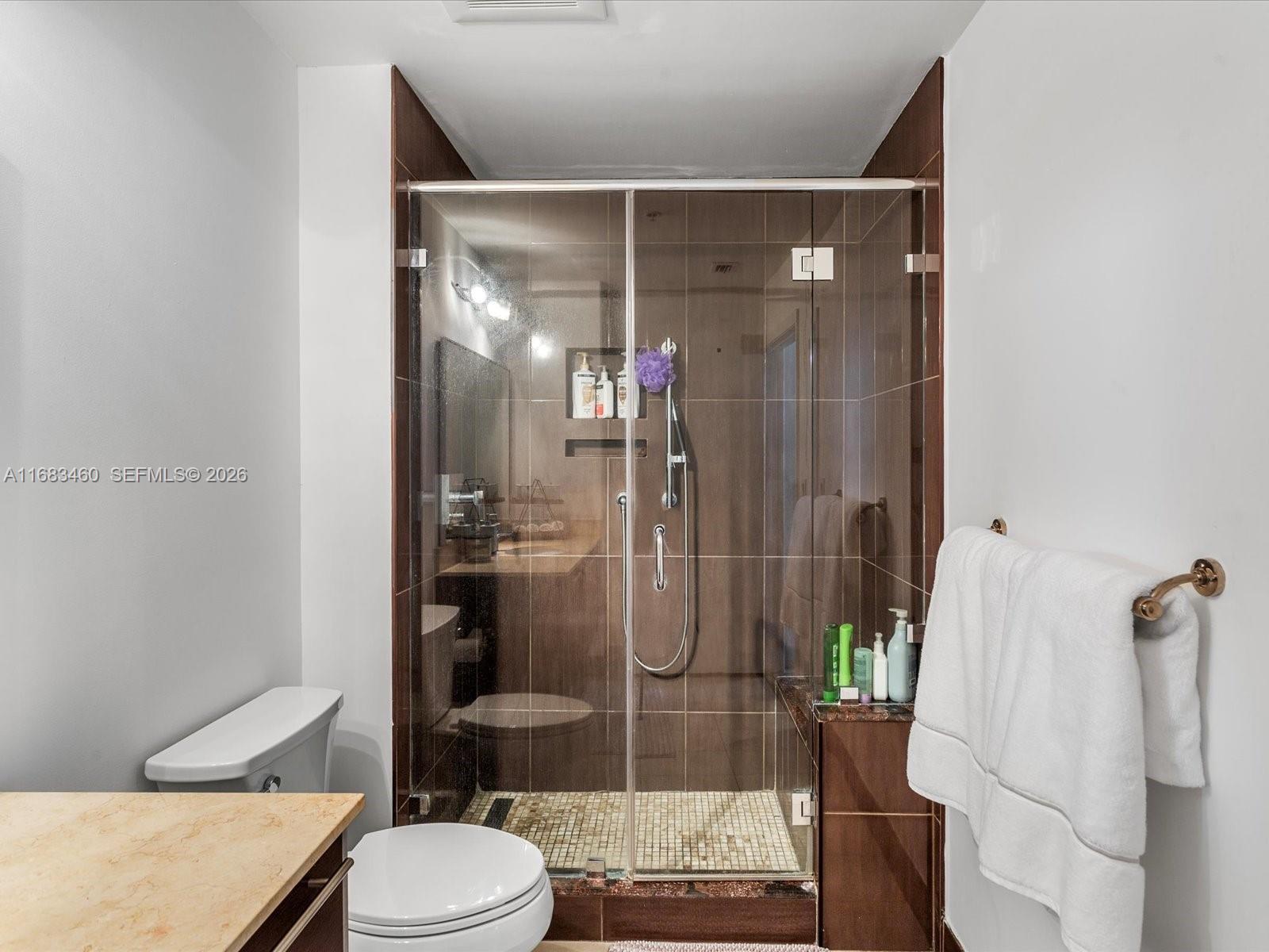 1900 N Bayshore Dr # 1704