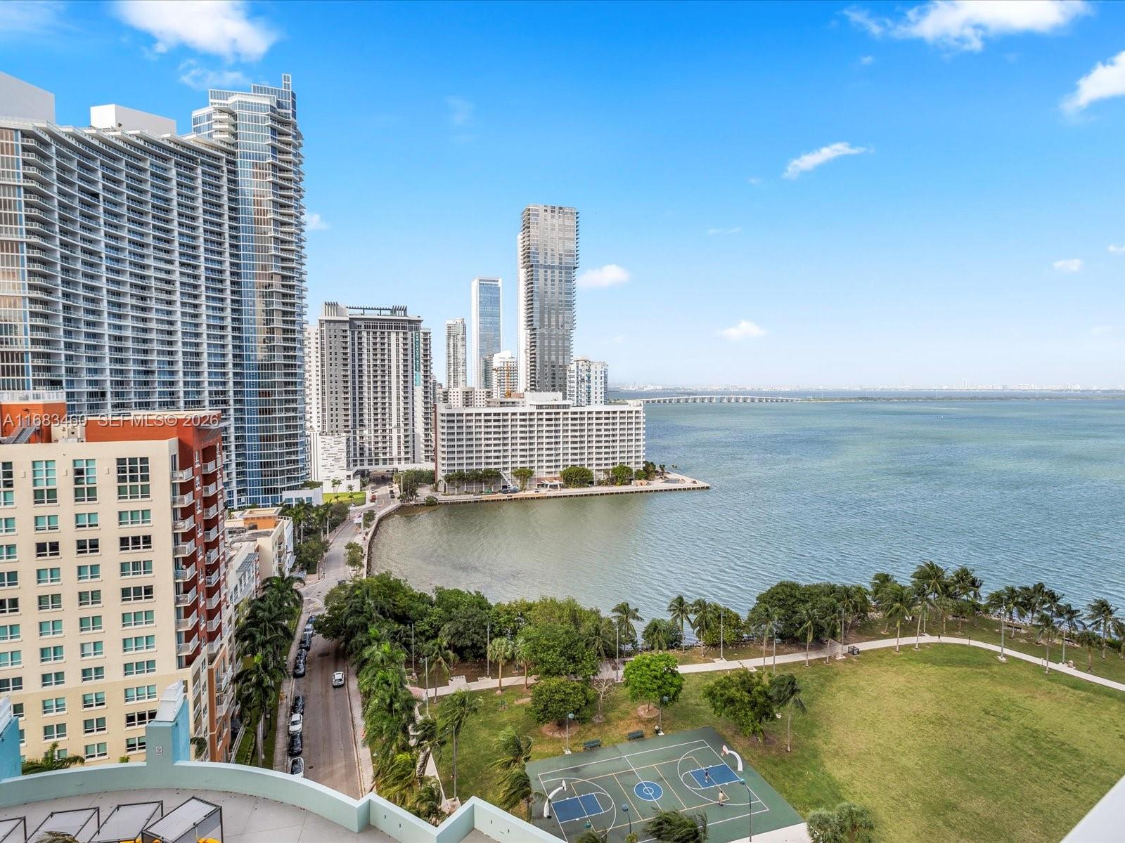 1900 N Bayshore Dr # 1704