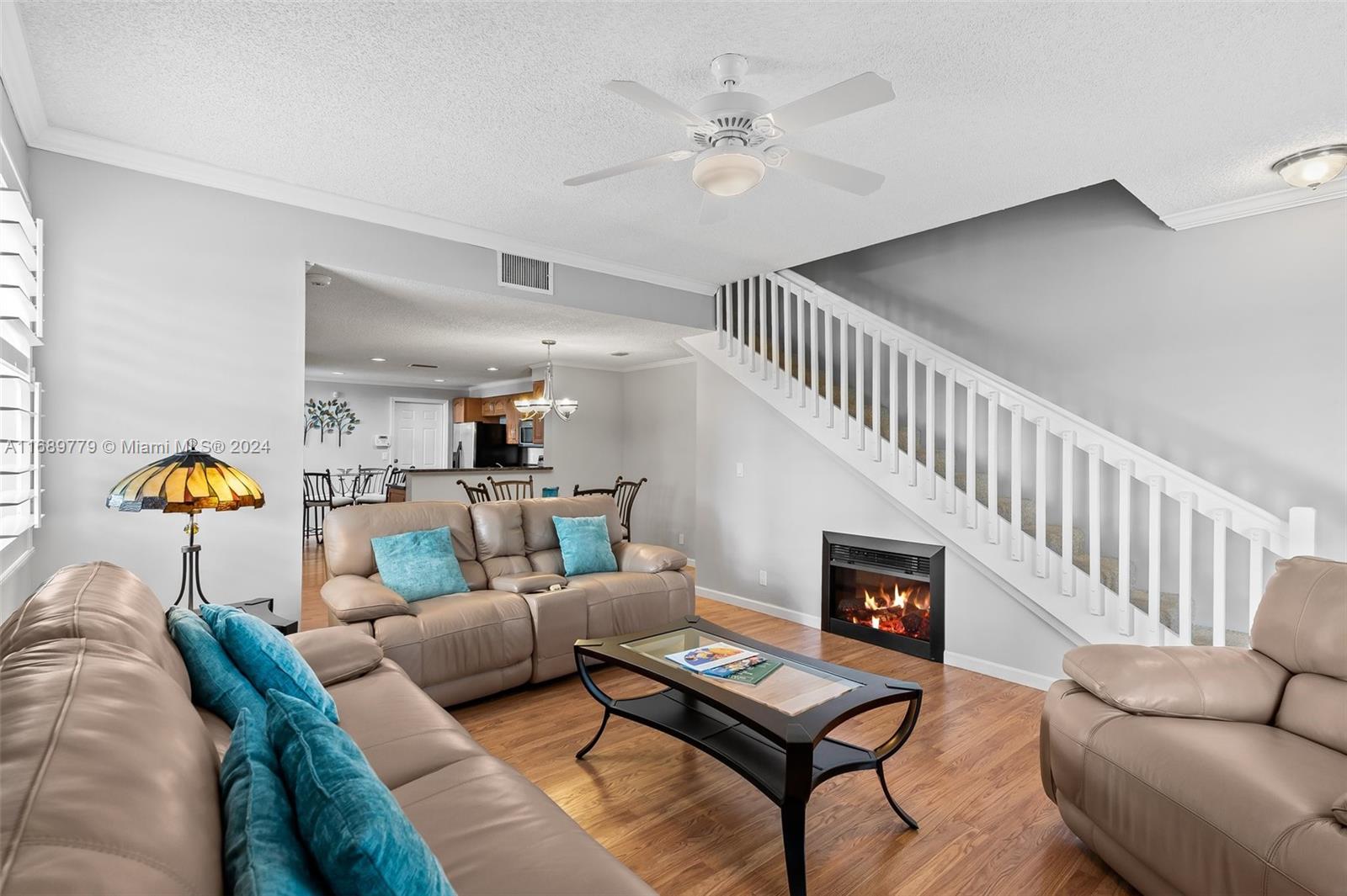 1300 Veracruz Ln # 9 Unit: 6-9