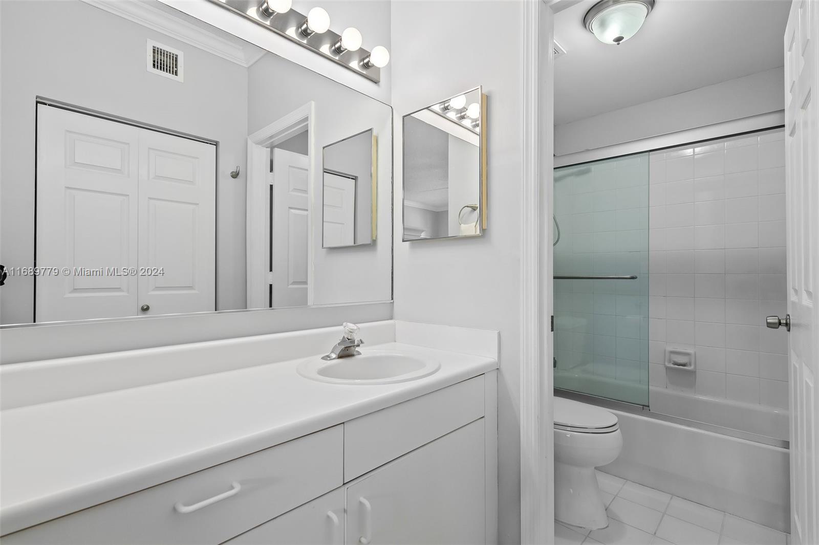 1300 Veracruz Ln # 9 Unit: 6-9