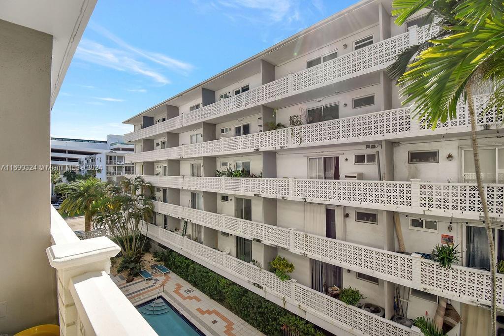 1620 West Ave # 406