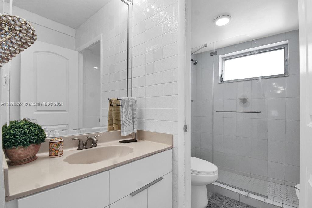 1620 West Ave # 406