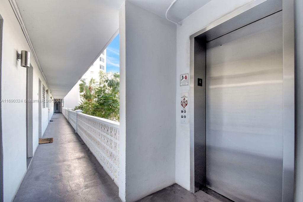 1620 West Ave # 406