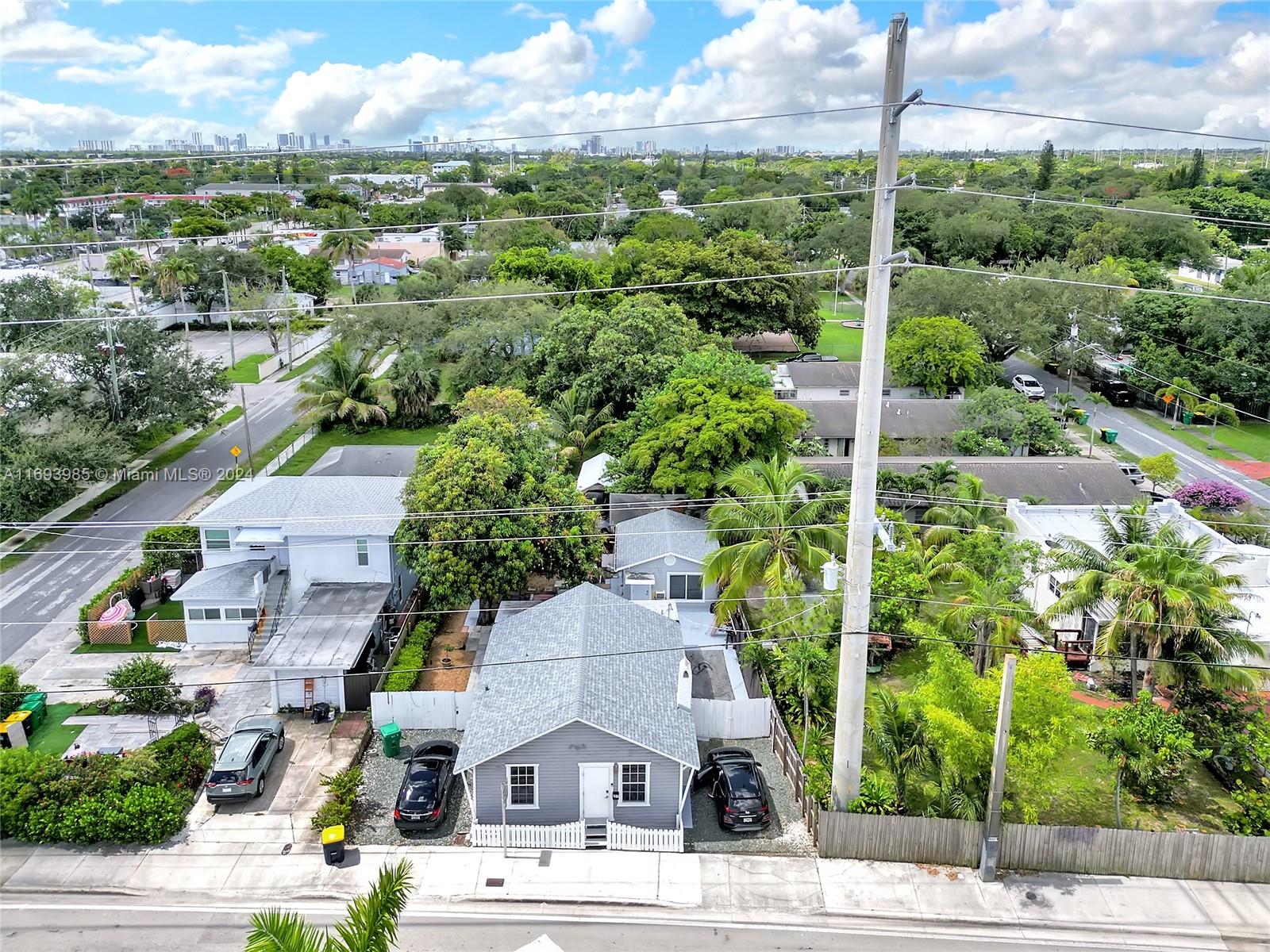107 SW 2nd Ct # 2 Unit: #2