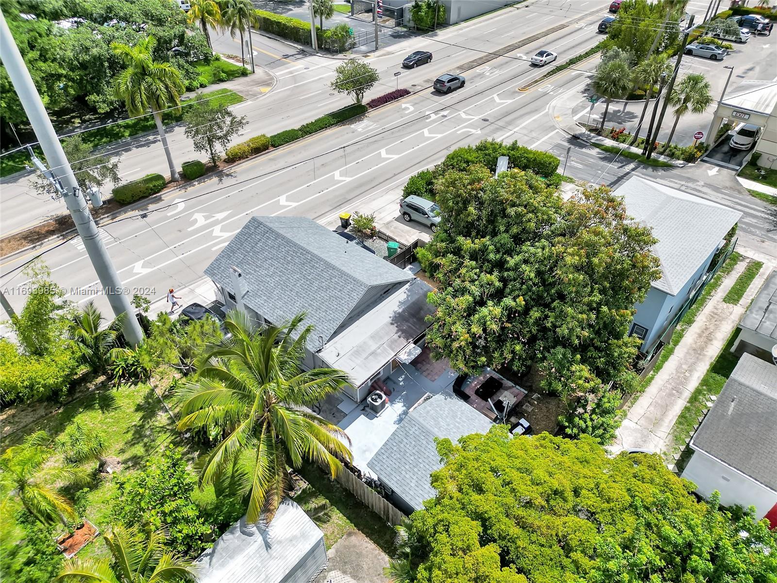 107 SW 2nd Ct # 2 Unit: #2