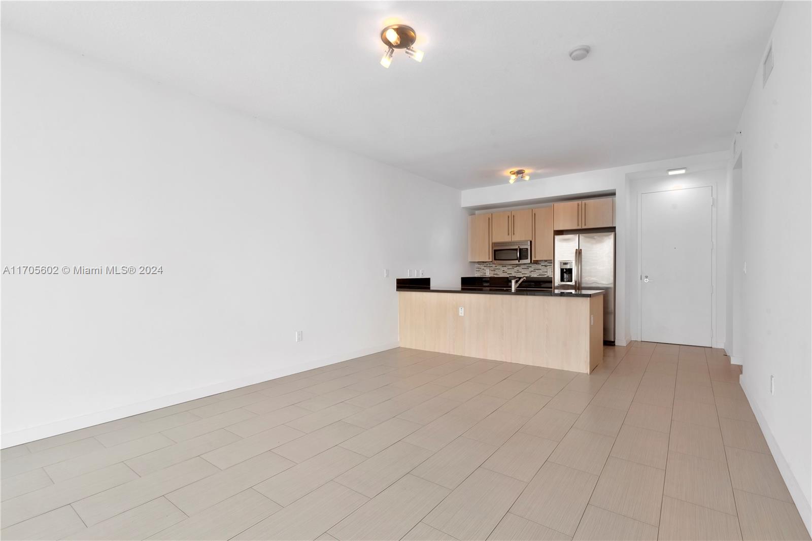 1111 SW 1st Ave Unit: 3721-N