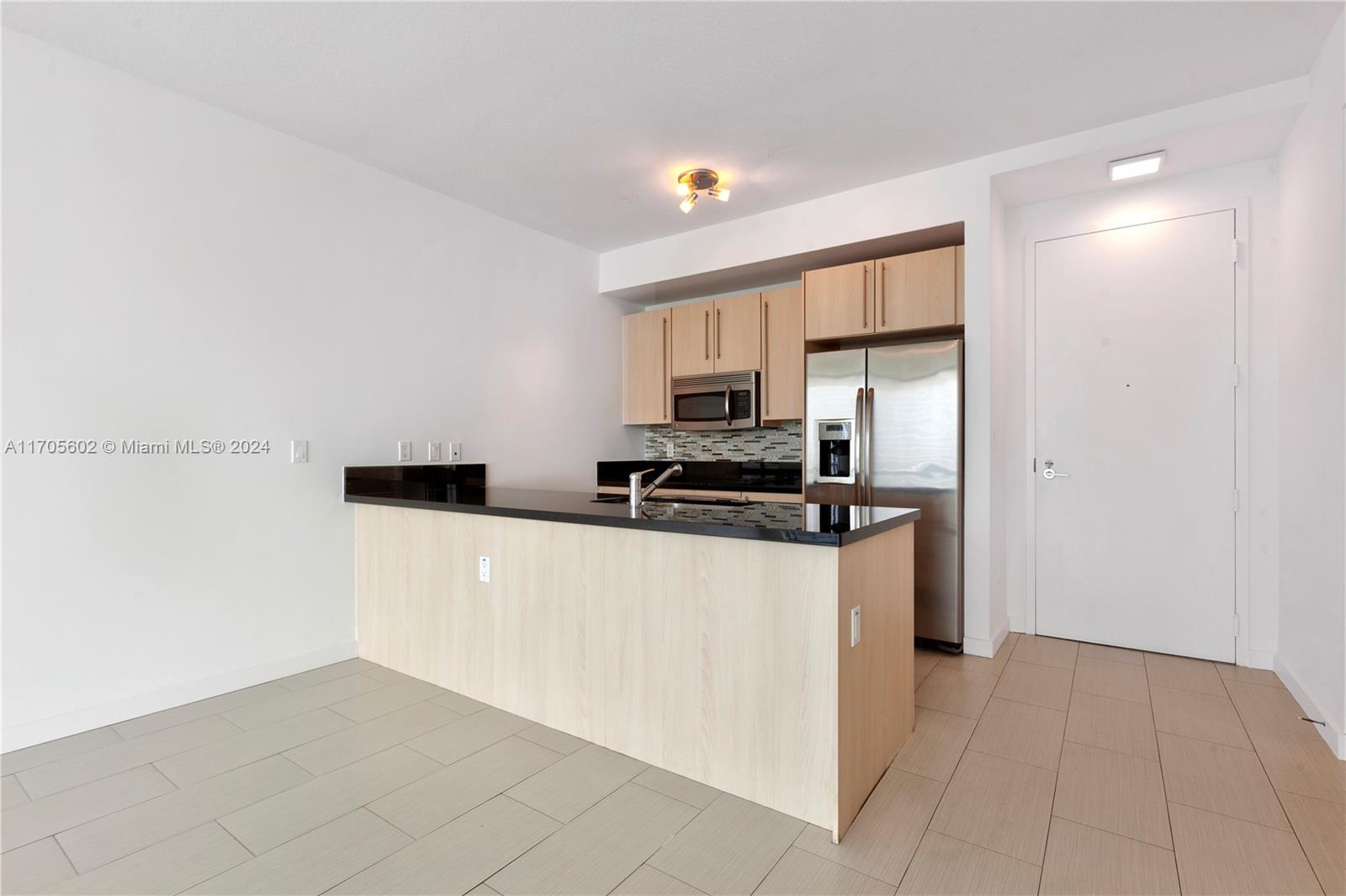 1111 SW 1st Ave Unit: 3721-N