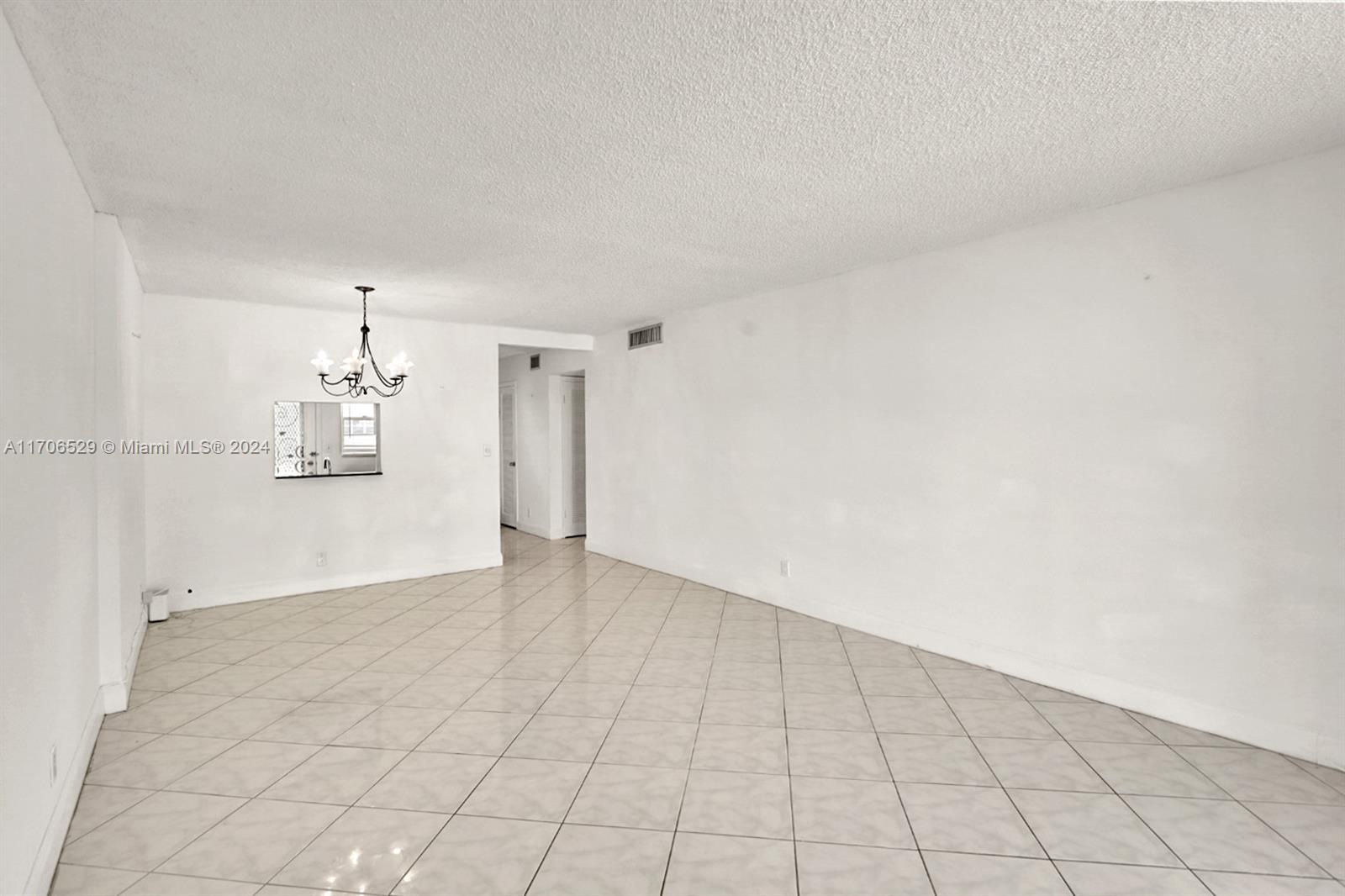 421 NE 14th Ave # 203