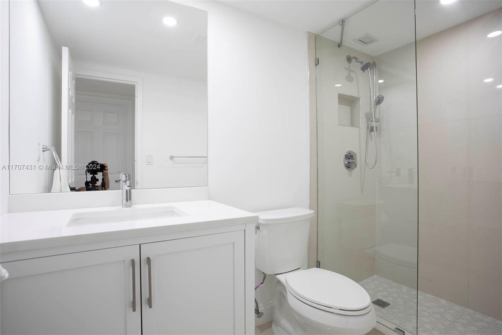 17570 Atlantic Blvd # 101