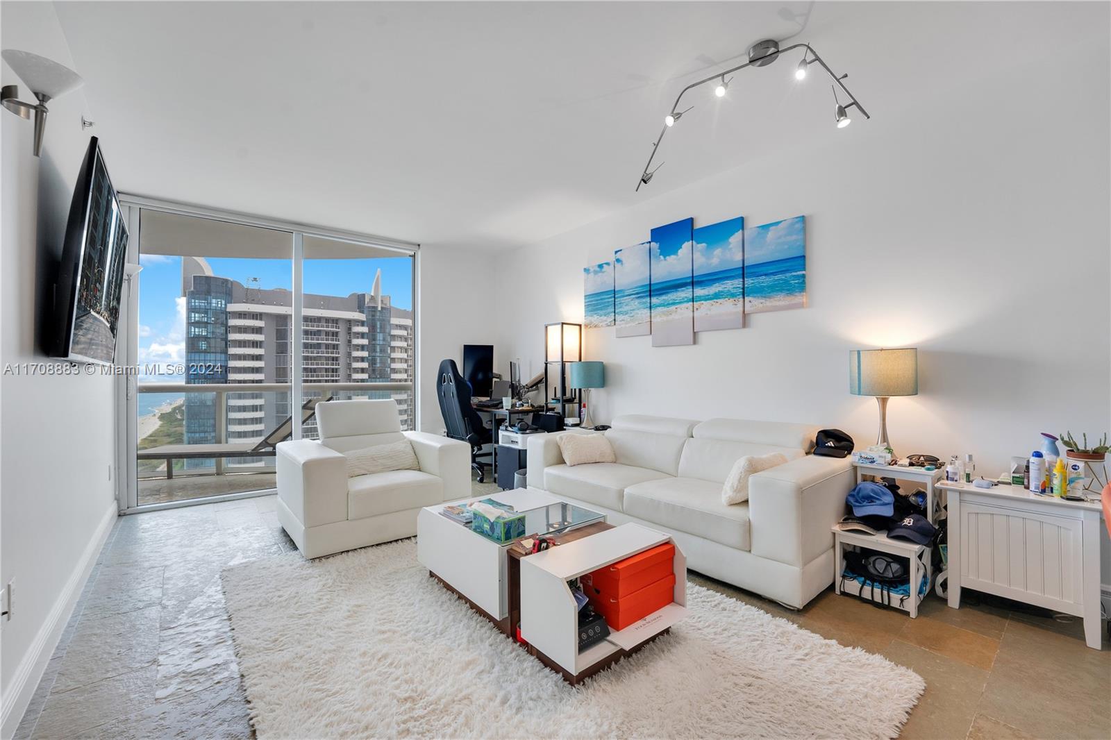 6365 Collins Ave # 2806