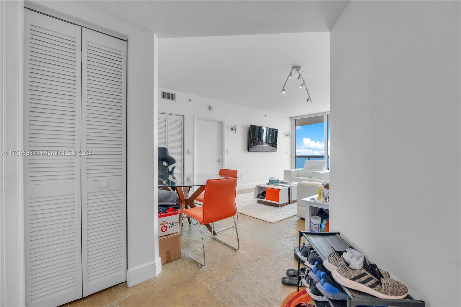 6365 Collins Ave # 2806