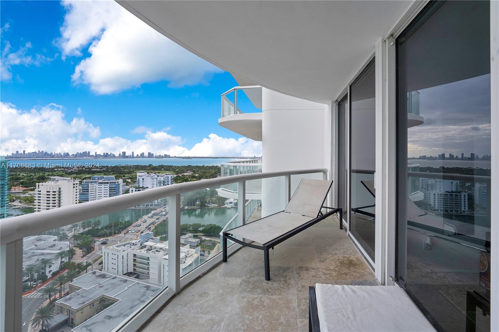 6365 Collins Ave # 2806
