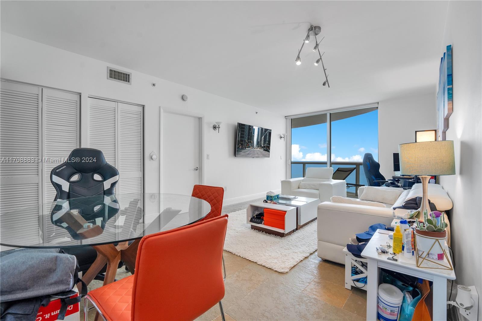 6365 Collins Ave # 2806