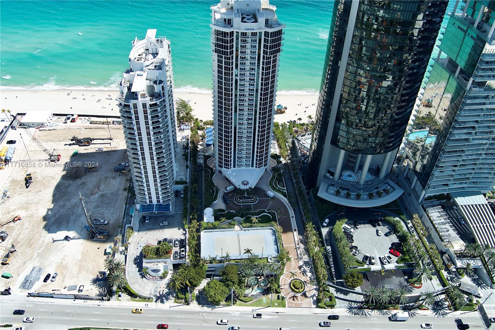 18671 Collins Ave # 202