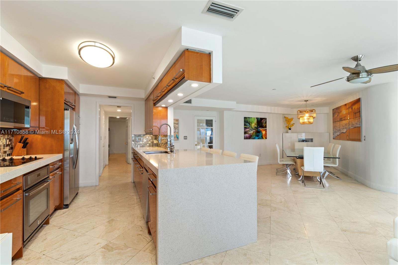 18671 Collins Ave # 202