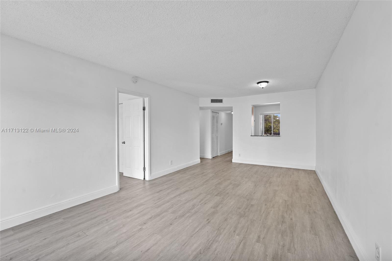 8740 N Sherman Cir # 306