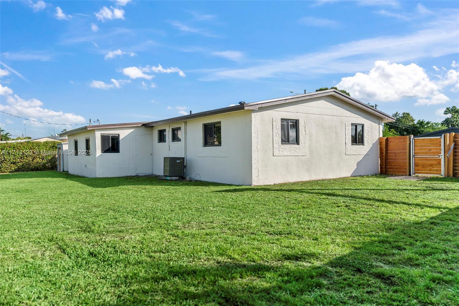 17500 NW 9th Pl