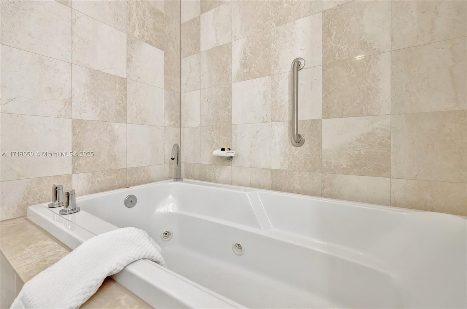 505 N Fort Lauderdale Beach Blvd Unit: 2413