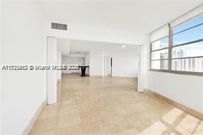 905 Brickell Bay Dr # 2028