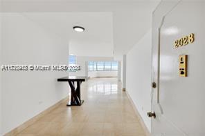 905 Brickell Bay Dr # 2028
