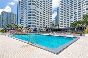 905 Brickell Bay Dr # 2028