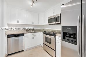 905 Brickell Bay Dr # 2028