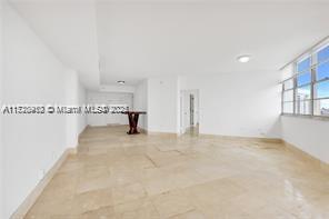 905 Brickell Bay Dr # 2028