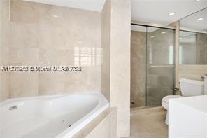 905 Brickell Bay Dr # 2028
