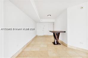905 Brickell Bay Dr # 2028