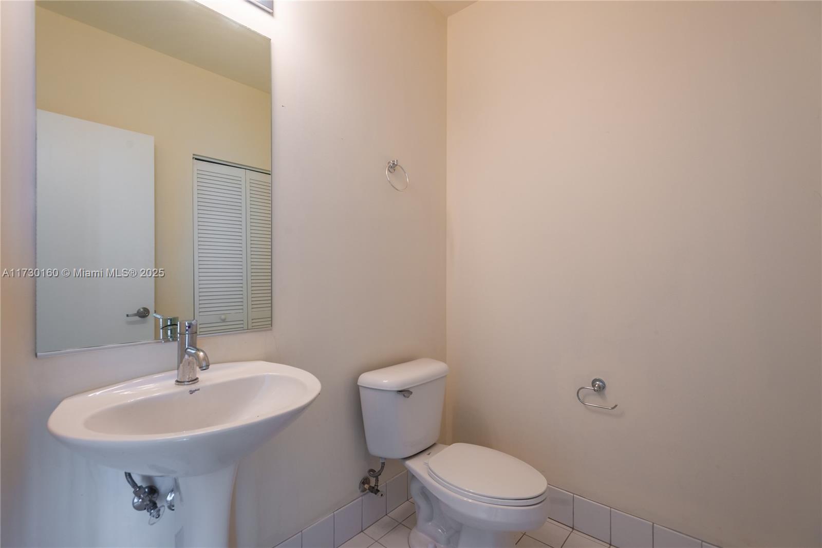 888 Biscayne Blvd # 4402