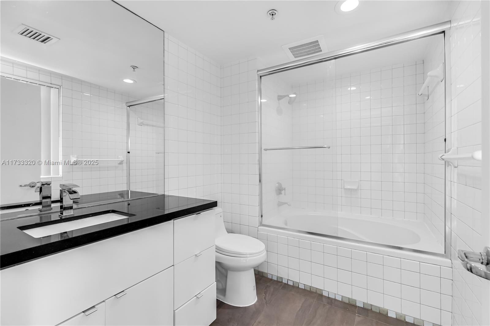 1125 West Ave # 2