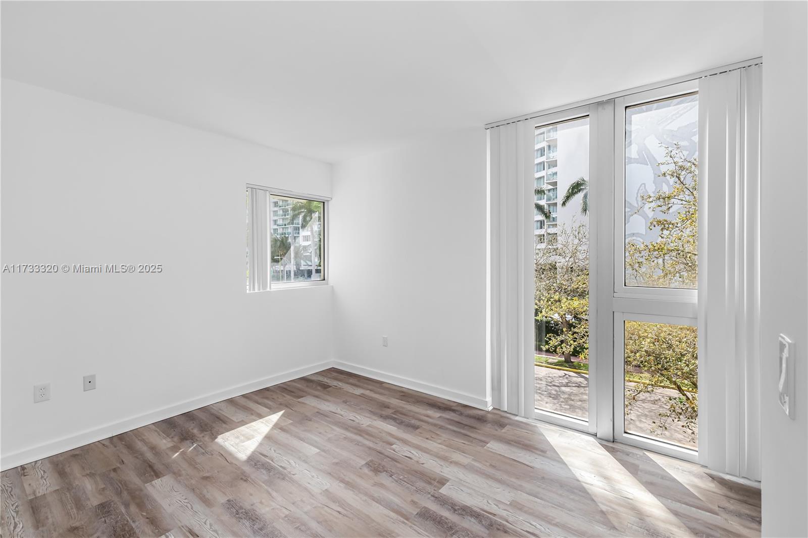 1125 West Ave # 2