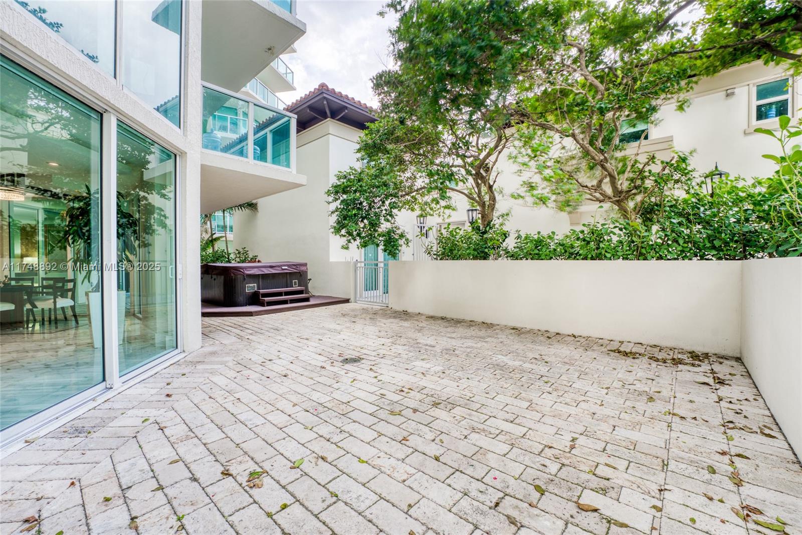 250 Sunny Isles Blvd # 501 Unit: 3-501