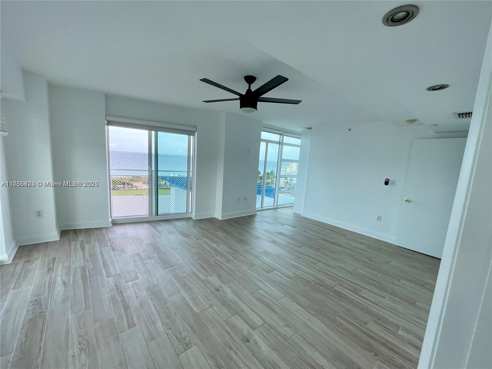 7600 Collins Ave # 1013