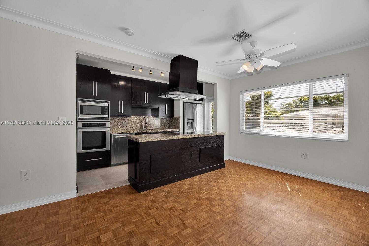 940 Sevilla Ave # 208