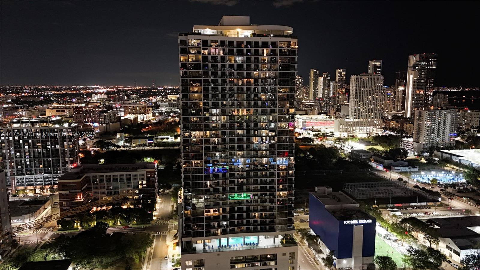 1600 NE 1st Ave # 3408