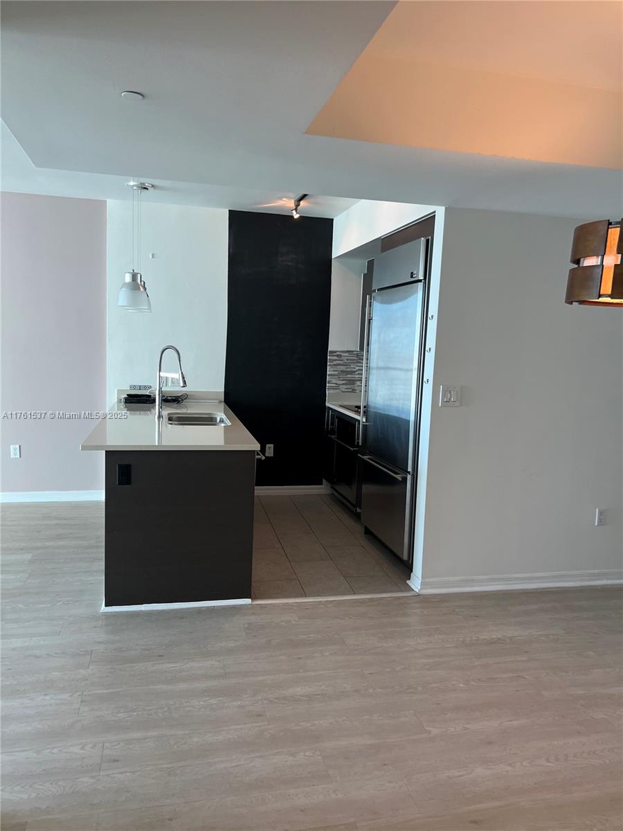 500 Brickell Ave # 2300
