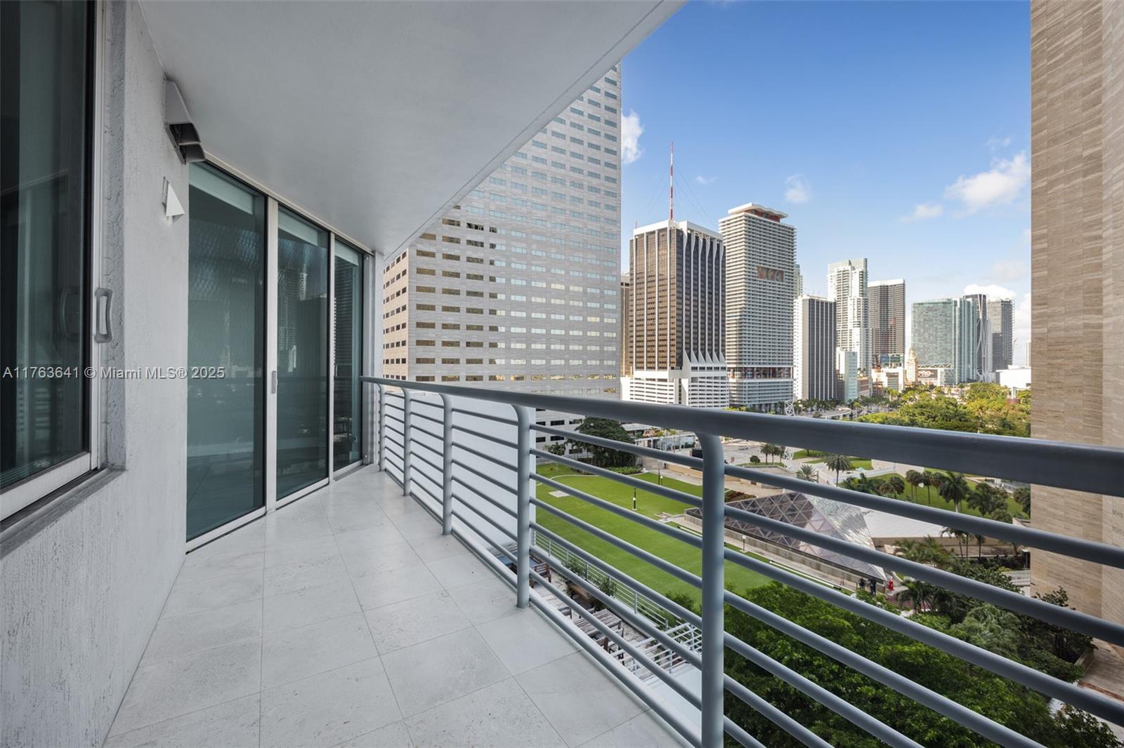 335 S Biscayne Blvd # 1502