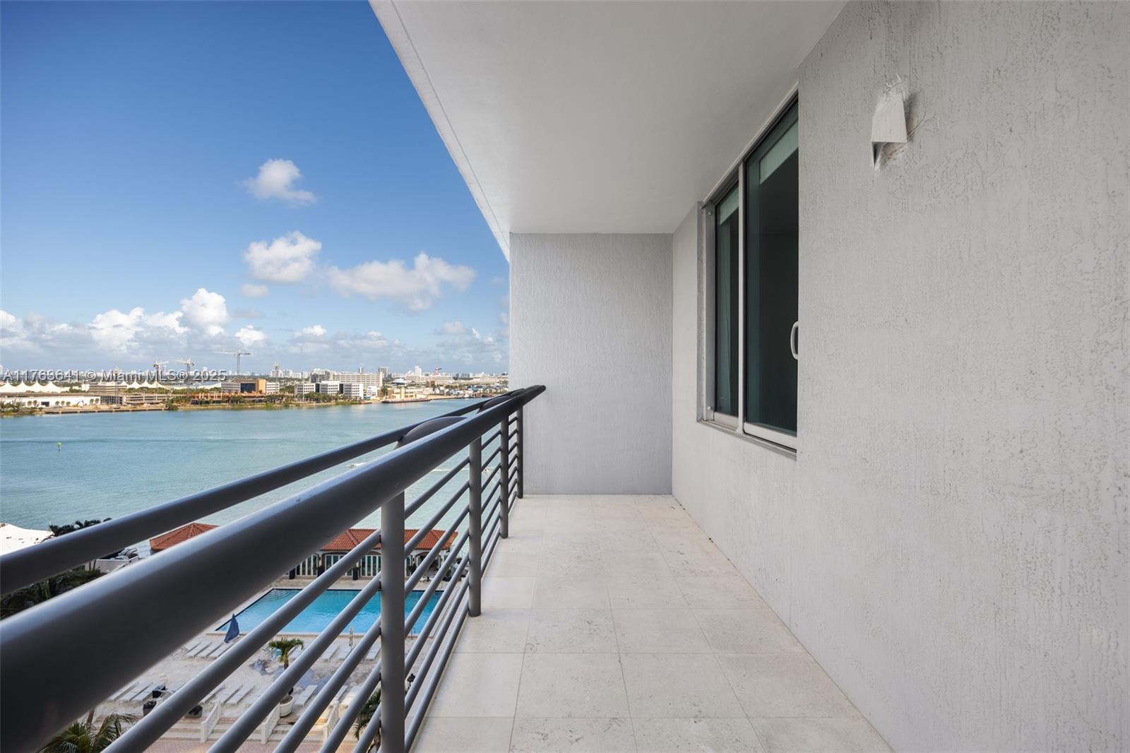 335 S Biscayne Blvd # 1502